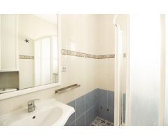 ???? ¡Oportunidad única en Rota! Piso en subasta sin gastos de inmobiliaria !