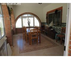 CHALET CON TERRENO DE 4600M2 EN ZONA DEL FLORÍN