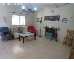 CHALET CON TERRENO DE 4600M2 EN ZONA DEL FLORÍN