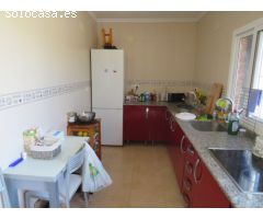 CHALET CON TERRENO DE 4600M2 EN ZONA DEL FLORÍN