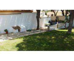 ?? ALQUILER VACACIONAL DE UN PRECIOSO CHALET A TAN SÓLO 200 METROS DE LA PLAYA DE LA BARROSA ???????