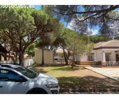 CHALET EN LA BARROSA