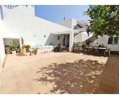 CASA EN EL CENTRO DE CHICLANA