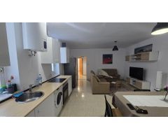 PISO EN CALLE PINTOR APARECIO CON 4 HABITACIONES SUITE