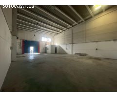 Nave industrial en Venta en Los Sevillanos, Sevilla