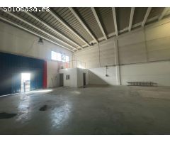 Nave industrial en Venta en Los Sevillanos, Sevilla