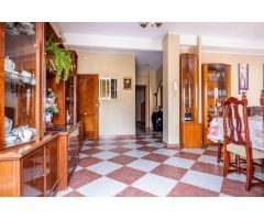 Adosado en Venta en Camás, Sevilla