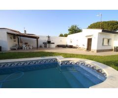 Chalet en Venta en Chiclana de la Frontera, Cádiz