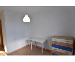 Coqueto apartamento en la barriada del Cerro del Águila