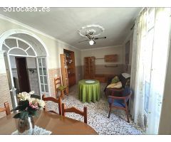 VIVIENDA EN EL CENTRO DE CHICLANA