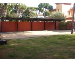 ¡MAGNÍFICO CHALET EN CARRETERA DE LA BARROSA!
