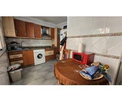 Estupenda vivienda en Federico Mayo Gayarre