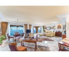 VILLA DE LUJO EN CALA VINYES-MALLORCA