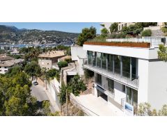 Impresionante Vivienda Unifamiliar con cubierta panorámica y piscina en Atalaya del Port de Sóller
