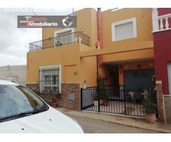 Casa Tipo Dúplex en Venta en Alhama de Almería, Almería