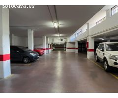 ¿Buscas rentabilidad con escaso mantenimiento? Lote de plazas de aparcamiento.