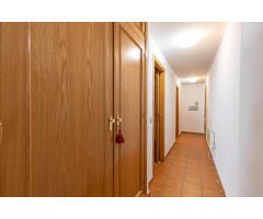 ¡MAGNIFICO APARTAMENTO CON PLAZA DE GARAJE CERRADA EN SIERRA NEVADA!