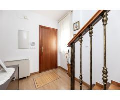 PRECIOSA CASA EN URBANIZACION PRIVADA