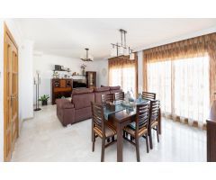Venta de casa pareada en Granada (Zona Ctra. de la Sierra)
