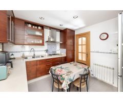Venta de casa pareada en Granada (Zona Ctra. de la Sierra)