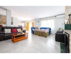 ???? ESPECTACULAR CASA INDEPENDIENTE EN ATARFE CON PISCINA ????