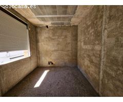 Edificio de obra nueva con muchas posibilidades