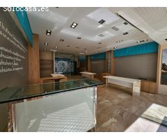 Magnífico local comercial en el corazón del pueblo