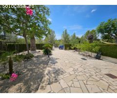 Bonito chalet unifamiliar de 90 M2 en parcela ajardinada y piscina comunitaria