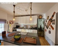 Finca Rustica con vivienda unifamiliar con varias construcciones y piscina