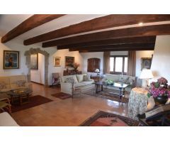 Única Villa de 900m² en Parcela de 1 ha + 90.000m² de Terreno, con Vistas al Mar, Delta del Ebro