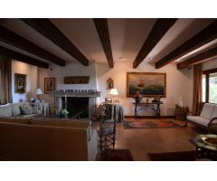Única Villa de 900m² en Parcela de 1 ha + 90.000m² de Terreno, con Vistas al Mar, Delta del Ebro