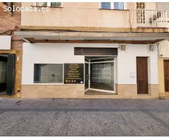 Magnífico Local comercial de 84 M2 en el centro del pueblo