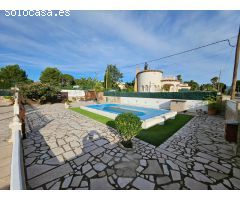 Encantadora Casa Unifamiliar en Venta en LAmetlla de Mar