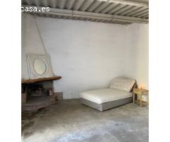 Finca Rústica con caseta y casa de madera, a 5,5 km del mar