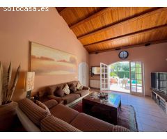 Espectacular Casa en Vilafortuny: Confort, Estilo y Ubicación Inmejorable