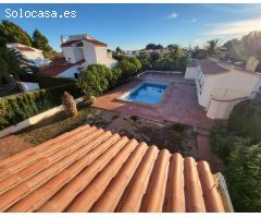 Chalet con piscina y jardín en l’Ametlla de Mar, cerca de las mejores calas