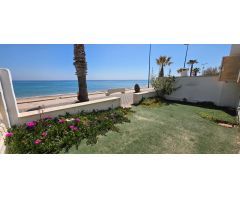 Encantador Apartamento en Primera Línea de Mar con Licencia Turística