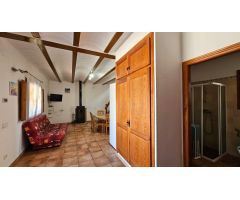 Magnífica finca rústica con casa de campo estilo Masía de 122 M2