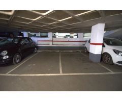 ¡Oportunidad! Dos plazas de garaje en venta en Calle Chile, zona Aragón.