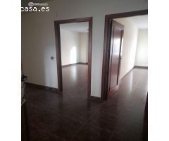 API LUNA INMOBILIARIA ALQUILA ENTREPLANTA