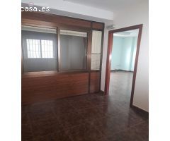 API LUNA INMOBILIARIA ALQUILA ENTREPLANTA