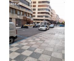 API LUNA INMOBILIARIA VENDE LOCAL BIEN SITUADO