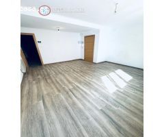 SE VENDE PISO REFORMADO DE 4 HABITACIONES EN EL CENTRO