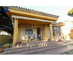 CHALET EN LA PLAYA DE LA BARROSA