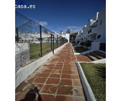 APARTAMENTO BAJO EN LA URB PINAR DE DON JESÚS