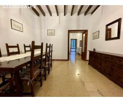SEÑORIAL CASA DE PUEBLO.