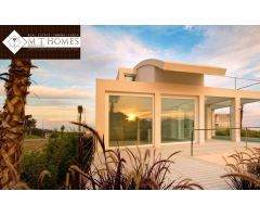 FABULOSA VILLA DE LUJO EN EL HIGUERON CON PISCINA, JARDÍN Y GARAJE