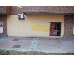 Local comercial en Alquiler en Zaragoza, Zaragoza