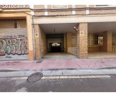 Garaje en Alquiler en Zaragoza, Zaragoza