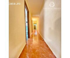 SE VENDE PISO EN LOS ANGELES, ALMERIA